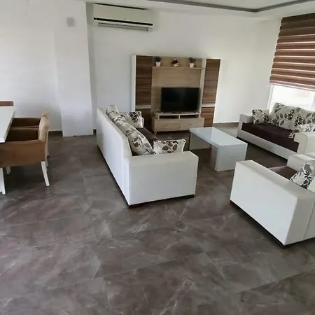 Beverly Hills Kusadası