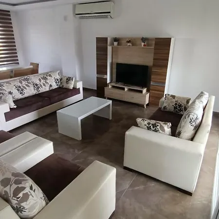 Beverly Hills Kusadası